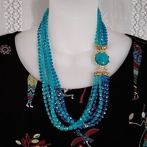 Vintage 50s Women's Blue Necklace 💙
